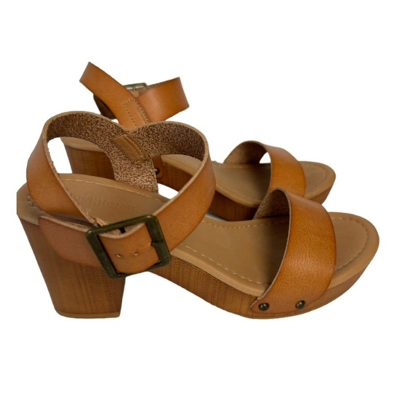 CUSHIONAIRE Women's Sydney Faux Wood Sandal +LiteSole Technology Sz 9.5 Y2K - Picture 4 of 12